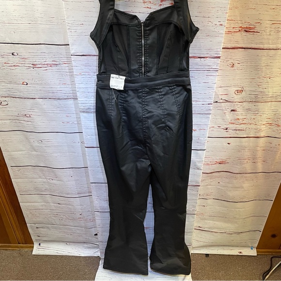 NEW Free People We The Free Crvy 2nd Ave Coated One-Piece Overalls - size 4 - Picture 5 of 8